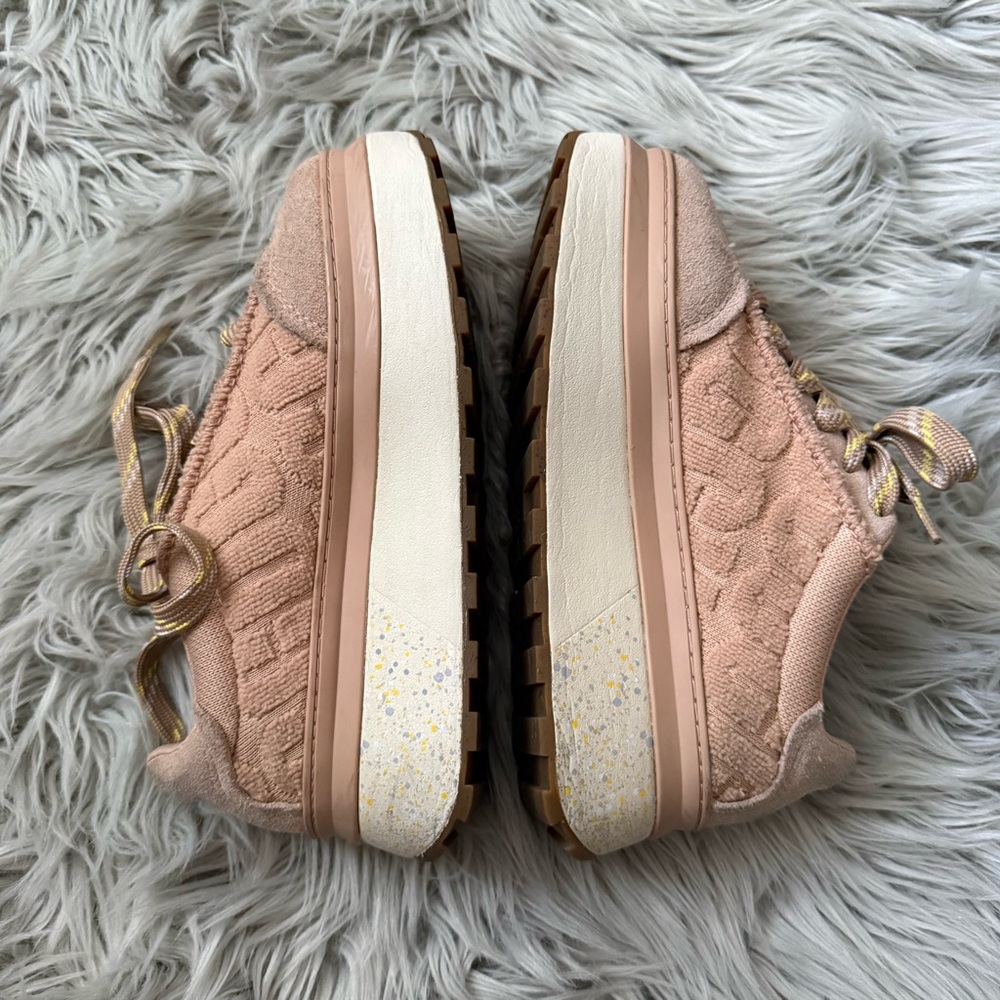 UGG Marin Lace Logo Sneaker Size 7 - Picture 6 of 11